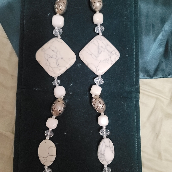 Handmade Cuban necklace with stones - Picture 3 of 3